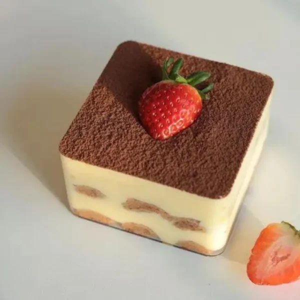 Bánh Tiramisu